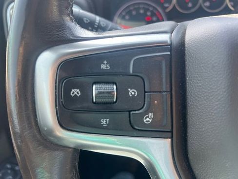 Used 2022 Chevrolet Silverado 1500 LT image 24
