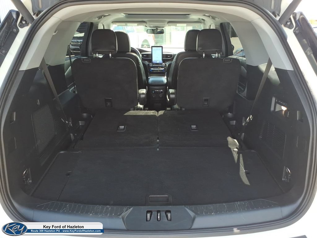 Used 2023 Ford Explorer Limited w/ Limited Technology Package AWD/4WD image 11