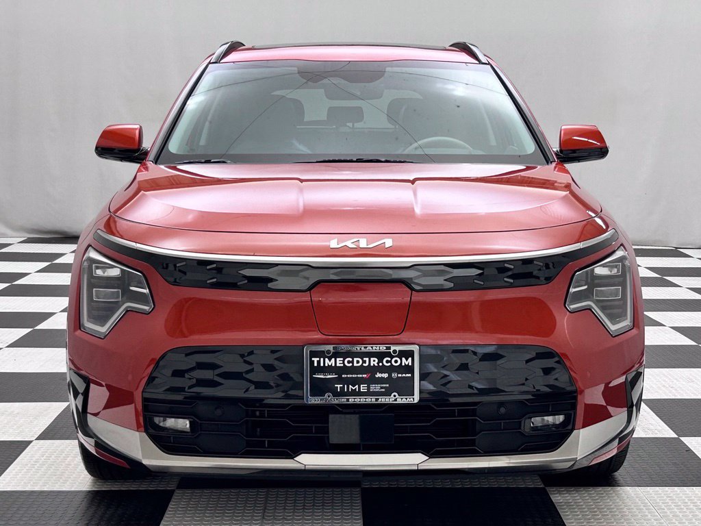 Used 2023 Kia Niro Wave FWD image 3