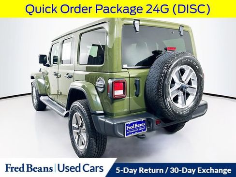 Used 2022 Jeep Wrangler Unlimited Sahara w/ Cold Weather Group image 7