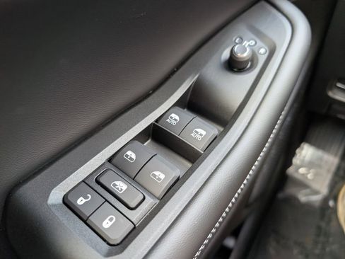 New 2025 Jeep Grand Cherokee Limited image 35