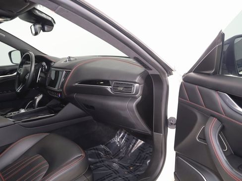Used 2021 Maserati Levante S image 50