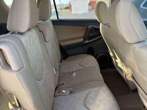 Used 2012 Toyota RAV4 image 48