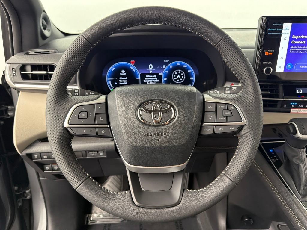 Used 2026 Toyota Sienna Limited FWD image 26