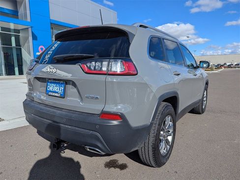 Used 2019 Jeep Cherokee Latitude Plus w/ Cold Weather Group image 34