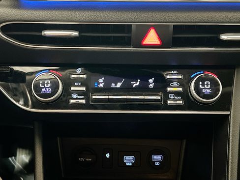 Used 2021 Hyundai Sonata Limited FWD image 12