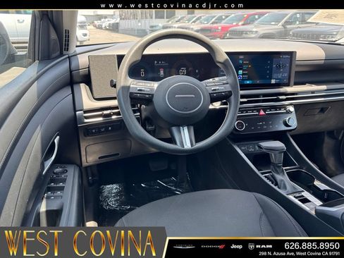 Used 2025 Hyundai Tucson SEL FWD image 27