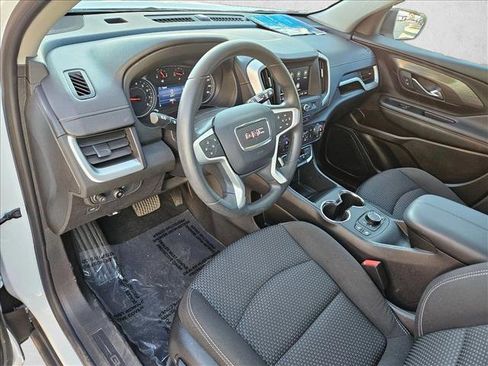 Certified 2023 GMC Terrain SLE w/ Driver Convenience Package image 14