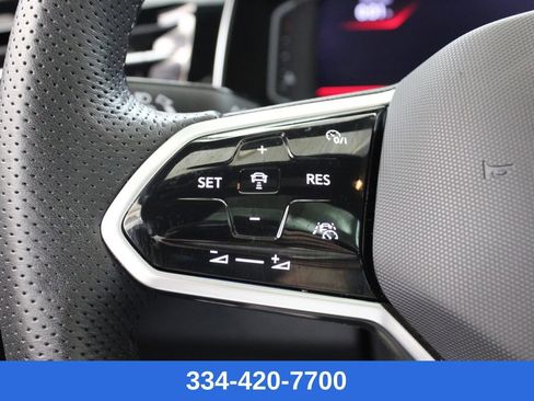 Certified 2025 Volkswagen Jetta GLI Autobahn w/ GLI Black Package image 25