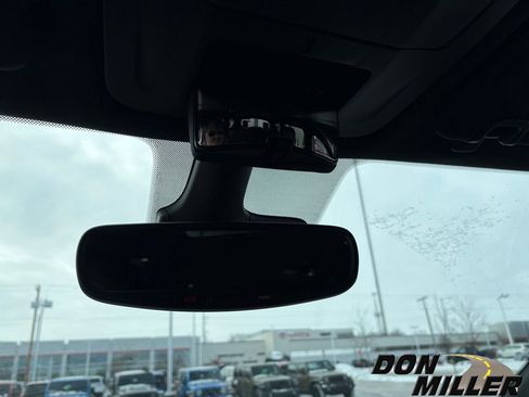 New 2026 Chrysler Pacifica Select image 21