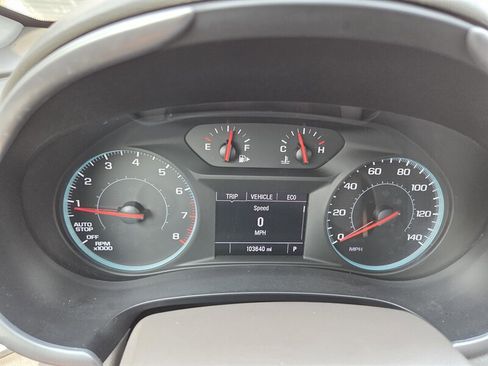 Used 2022 Chevrolet Malibu LT FWD image 17