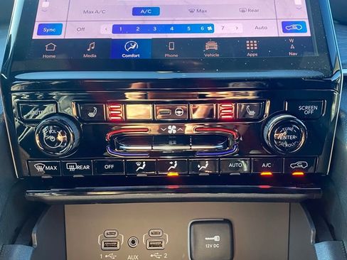 New 2025 Jeep Grand Cherokee L Limited image 18