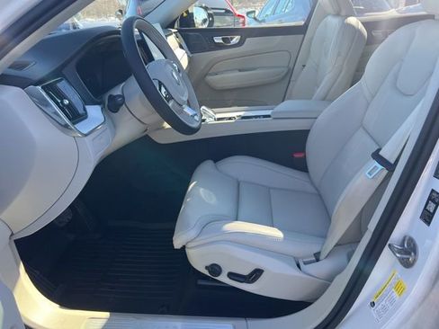 New 2026 Volvo XC60 B5 Ultra w/ Protection Package Premier AWD/4WD image 24