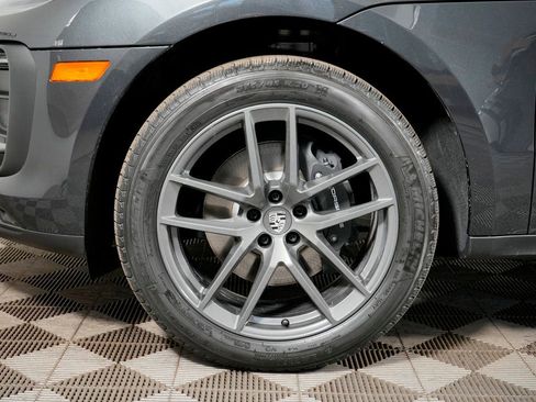 New 2026 Porsche Macan Turbo image 39