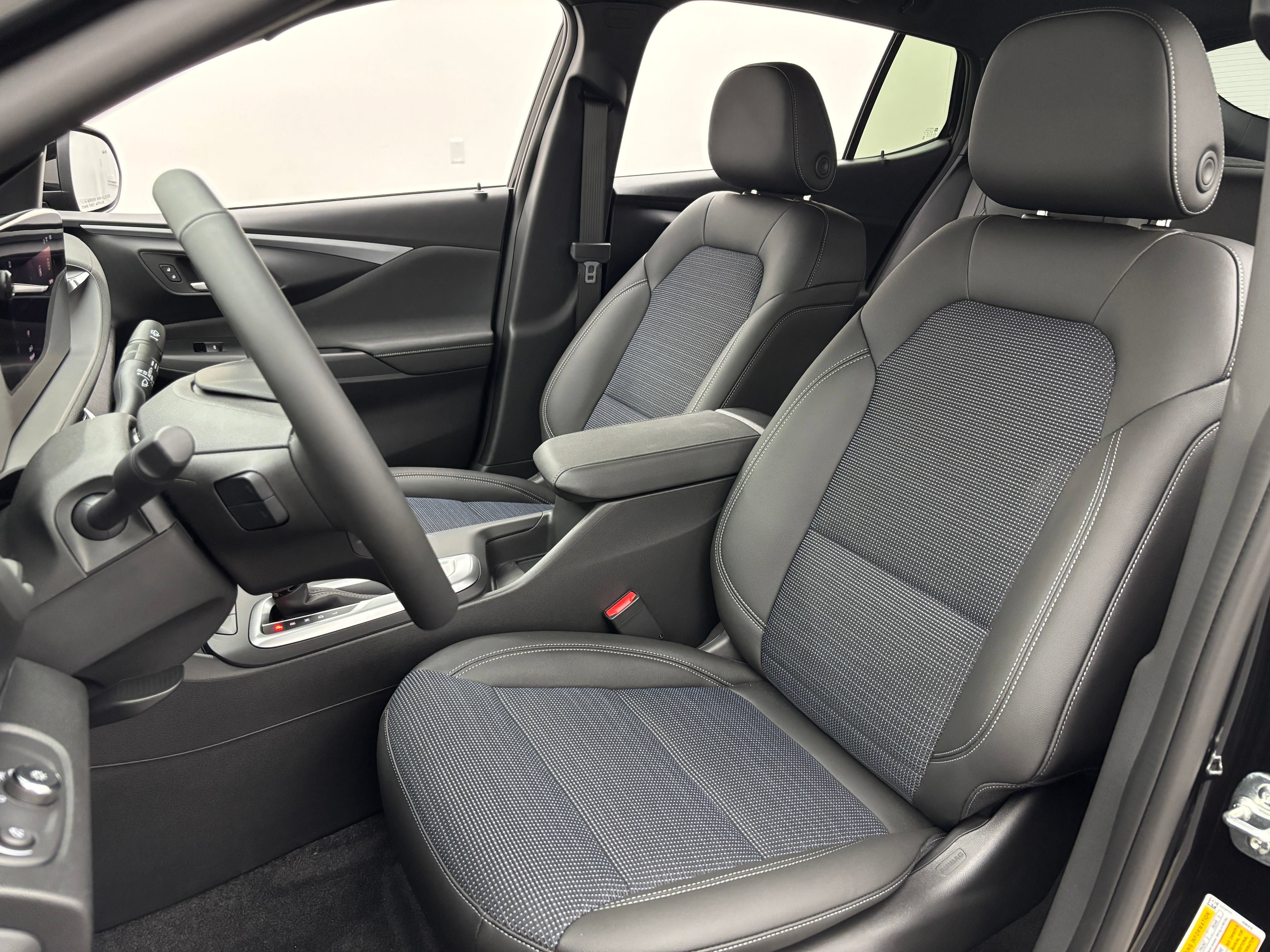 New 2026 Buick Envista Sport Touring w/ Convenience I Package FWD image 17