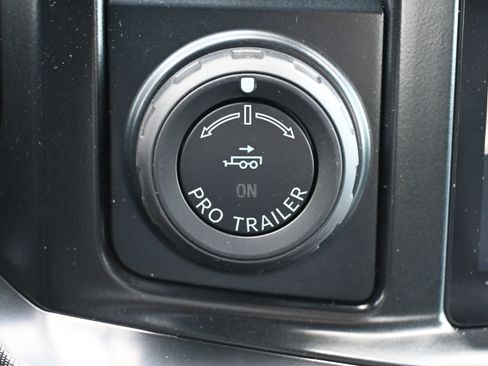 New 2026 Ford F250 Platinum AWD/4WD image 24