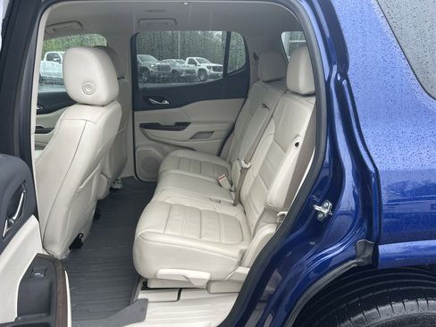 Used 2023 GMC Acadia Denali w/ Denali Technology Package AWD/4WD image 20