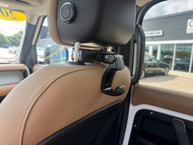 Used 2025 Land Rover Defender 110 S AWD/4WD image 37