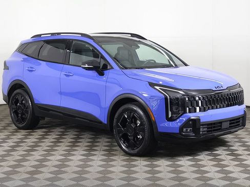 Certified 2026 Kia Sportage X-Line w/ X-Line Technology Package AWD/4WD image 2