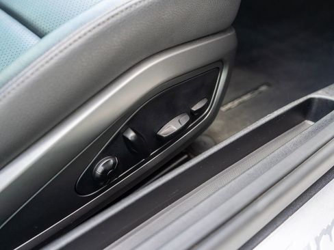 Used 2021 Porsche 911 Carrera image 32