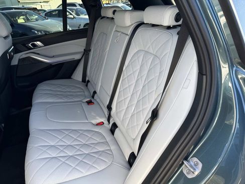New 2026 BMW X5 xDrive40i w/ Executive Package image 16