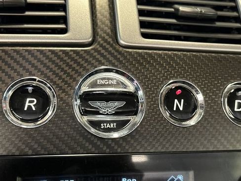 Used 2013 Aston Martin V8 Vantage S RWD image 23