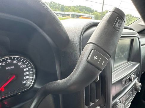 Used 2018 Chevrolet Silverado 1500 W/T w/ WT Convenience Package AWD/4WD image 19