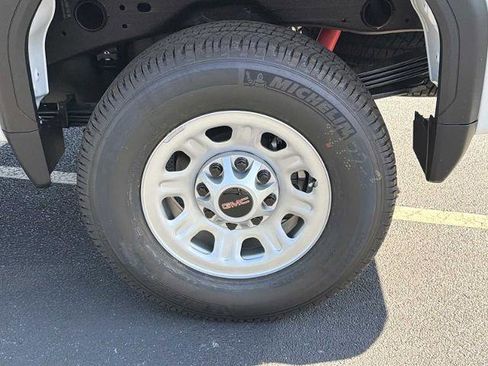 New 2026 GMC Sierra 2500 Pro w/ 1SA Pro Safety Plus Package image 26