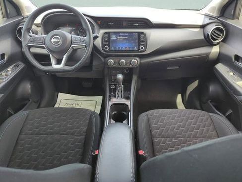 Certified 2023 Nissan Kicks SV FWD image 19