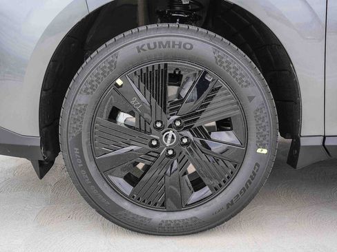 New 2026 Nissan Murano SV AWD/4WD image 11