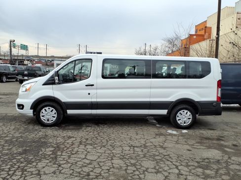 Used 2020 Ford Transit 350 XLT image 4