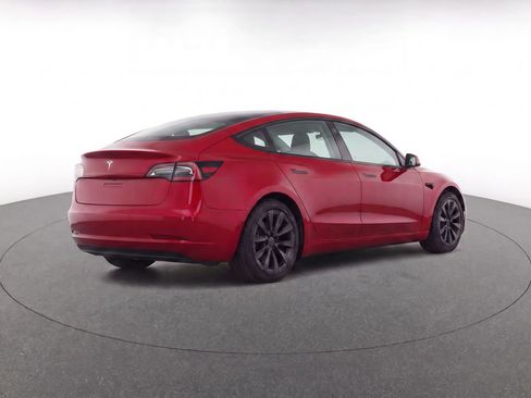Used 2018 Tesla Model 3 Long Range RWD image 6