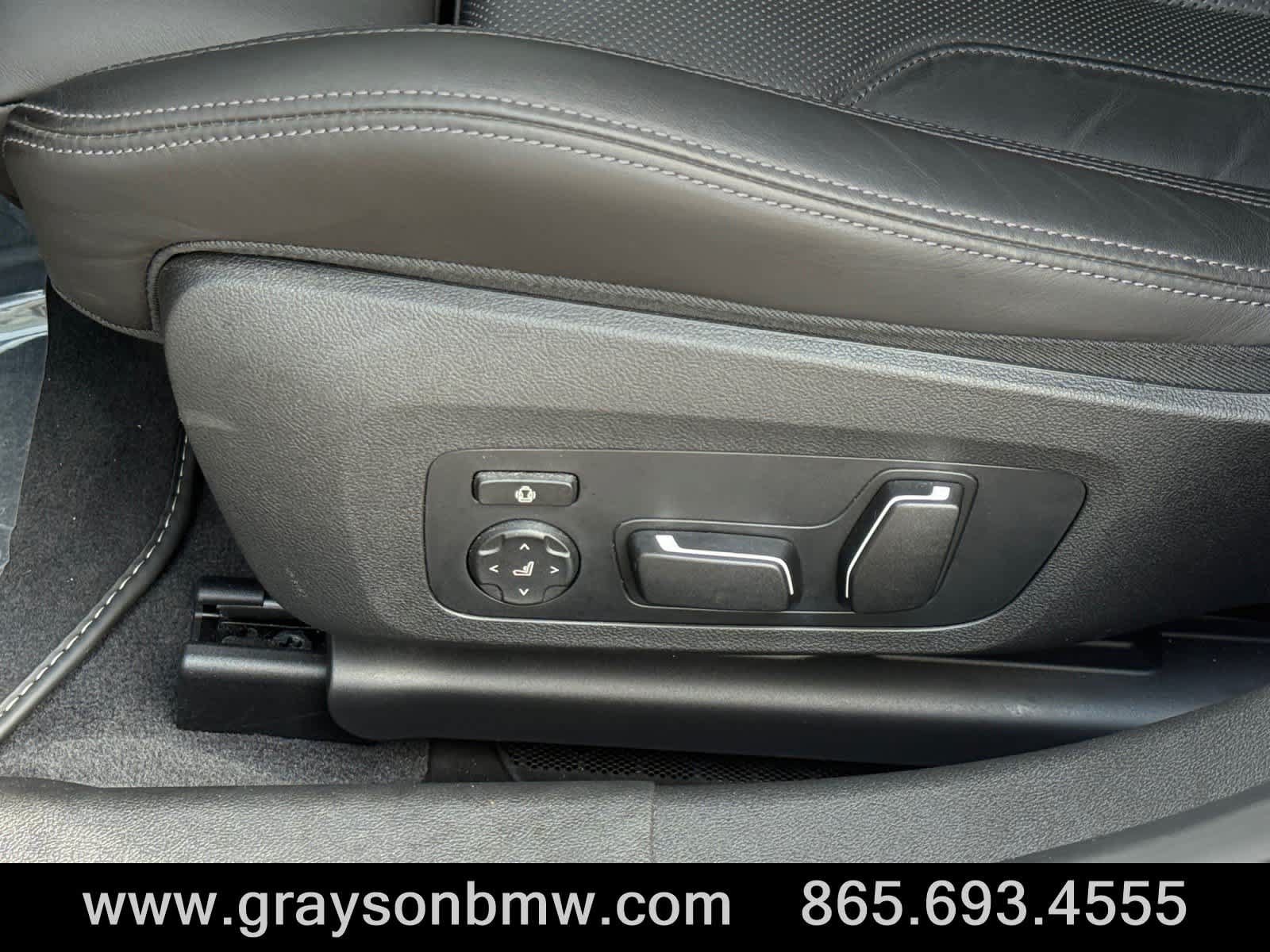 Used 2026 BMW M3 Competition RWD image 15