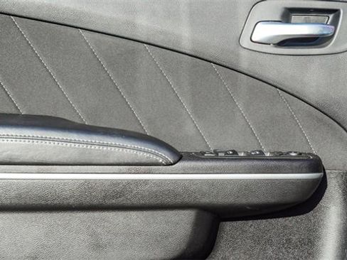 Used 2022 Dodge Charger SXT image 21