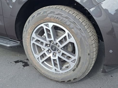 New 2025 Ford Expedition Active image 24