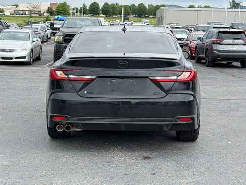 Used 2026 Toyota Camry SE w/ Convenience Package FWD image 6