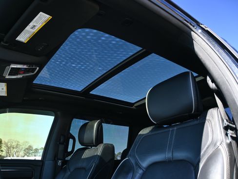 Used 2020 RAM 1500 Limited w/ Black Appearance Package image 9