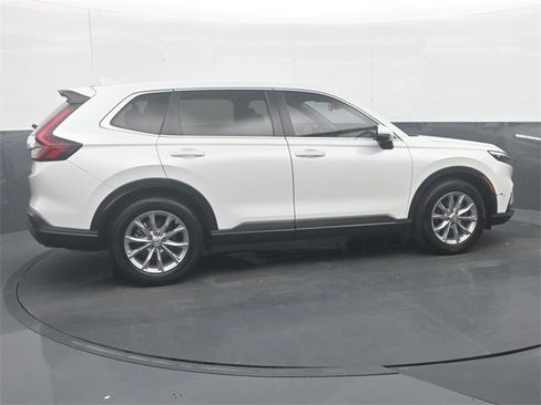 Used 2023 Honda CR-V EX image 8