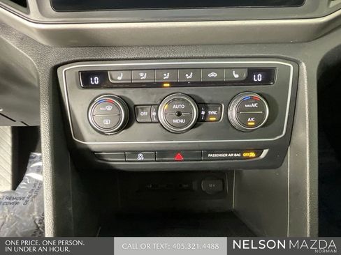 Used 2020 Volkswagen Atlas Cross Sport SE w/ Towing Package image 34