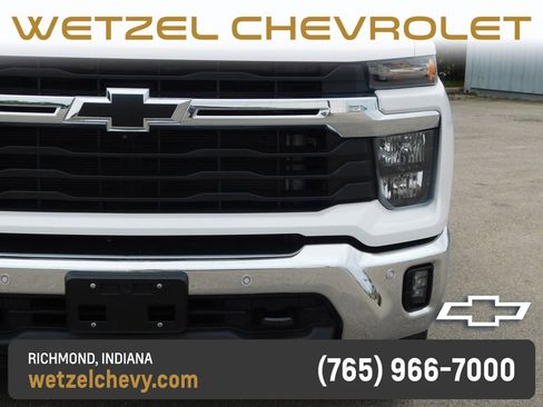 Used 2025 Chevrolet Silverado 2500 LT w/ All Star Edition AWD/4WD image 15