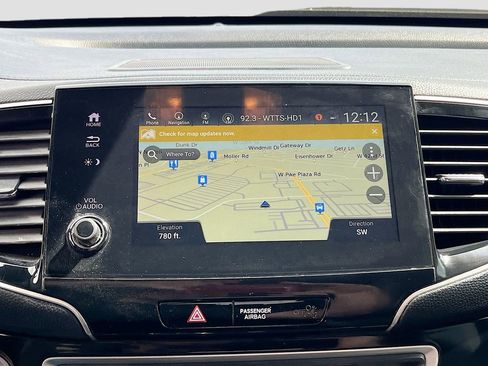 Used 2023 Honda Passport Elite image 13