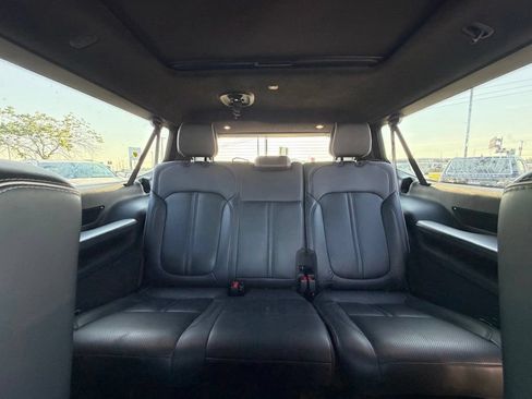 Used 2024 Jeep Grand Wagoneer L Series II w/ Quick Order Packagew 28T AWD/4WD image 29