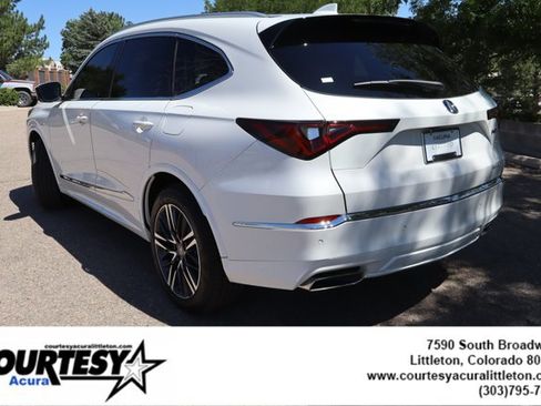 Certified 2026 Acura MDX w/ Advance Package AWD/4WD image 4