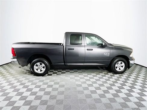 Used 2024 RAM 1500 Classic SLT image 9