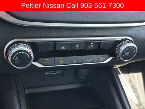 Used 2025 Nissan Altima 2.5 S FWD image 29