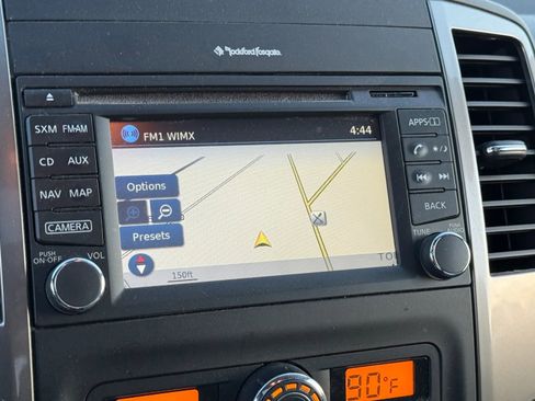 Used 2019 Nissan Frontier SL image 28