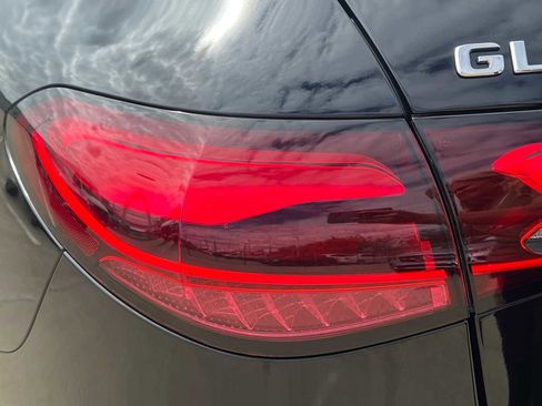 New 2026 Mercedes-Benz GLC 300 4MATIC image 12