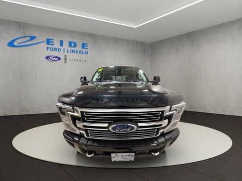 Used 2021 Ford F350 Limited image 6