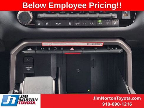 New 2026 Toyota Tundra Platinum AWD/4WD image 18