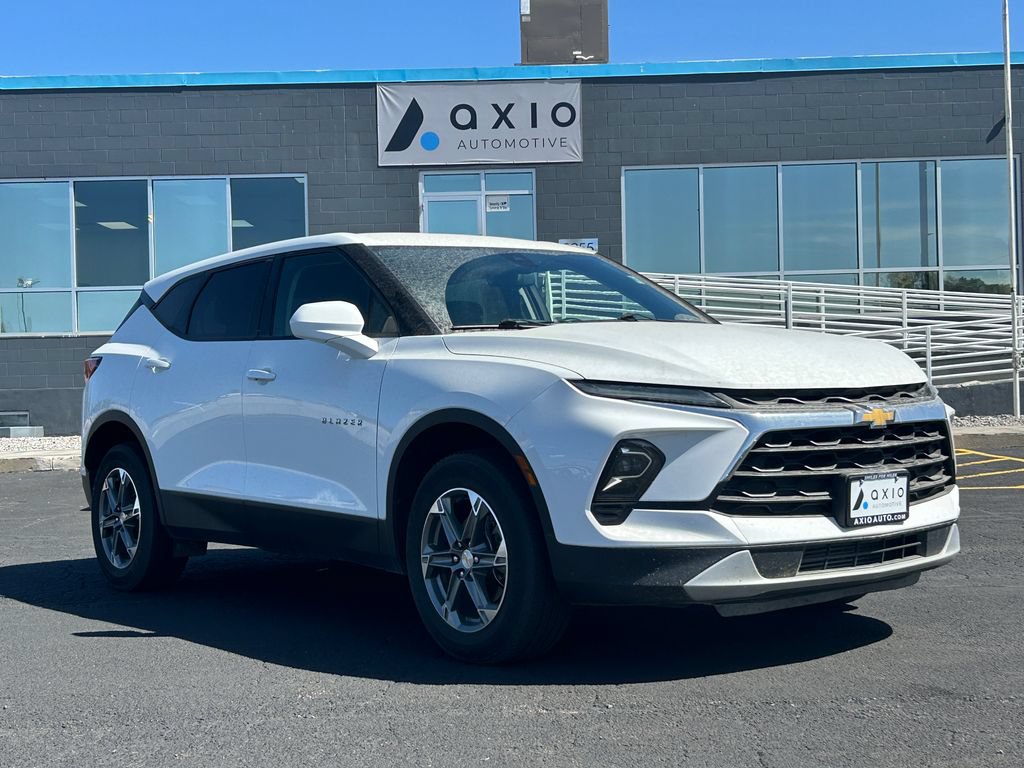 Used 2023 Chevrolet Blazer LT AWD/4WD image 1